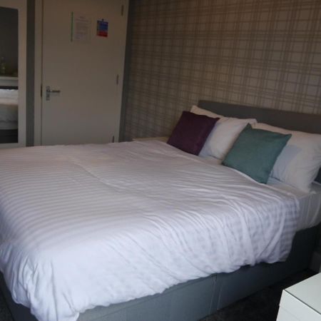 Caledonian Rooms Bellshill Extérieur photo