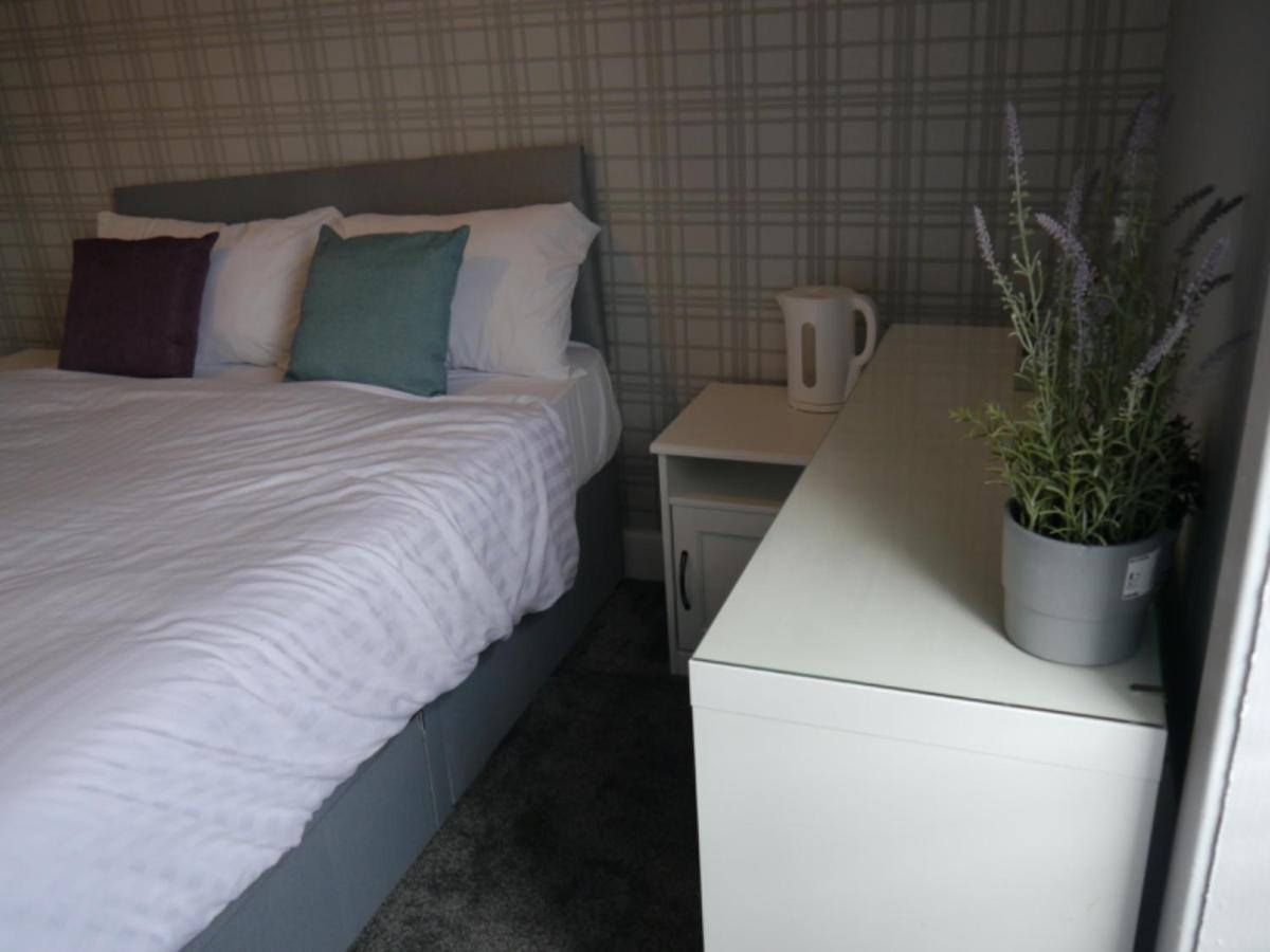 Caledonian Rooms Bellshill Extérieur photo